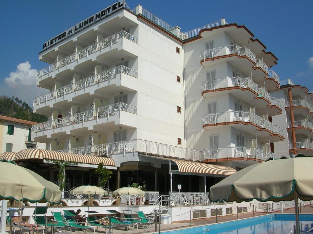 Hotel Pietra Di Luna Майорі Екстер'єр фото